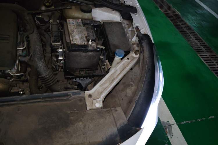 Used MG 5 2021 300TGI DCT Elegant Luxury Edition Engine Bay Left