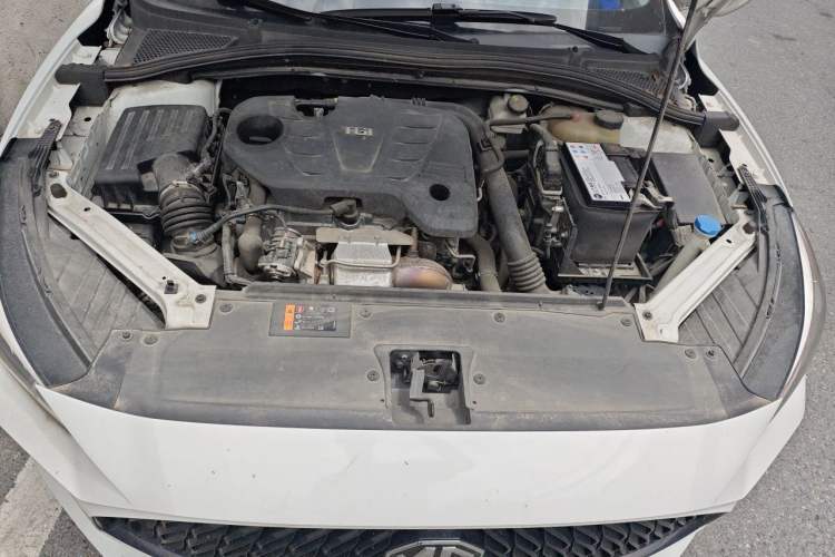 Used MG 5 2021 300TGI DCT Elegant & Trendy Edition Engine Bay