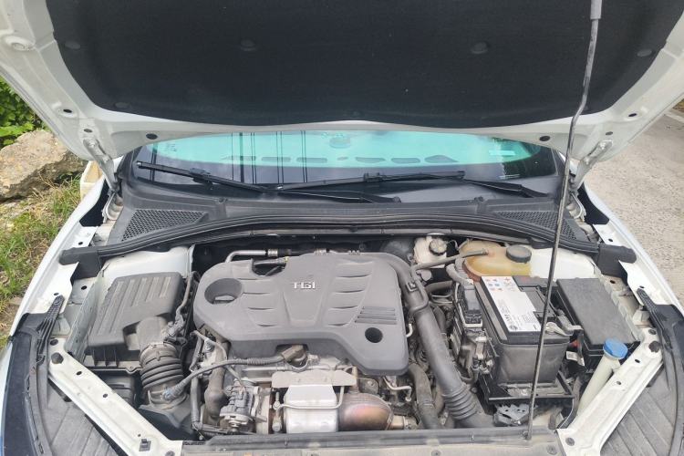 Used MG 5 2021 Revised 300TGI DCT Elegant Luxury Flagship Edition Engine Bay