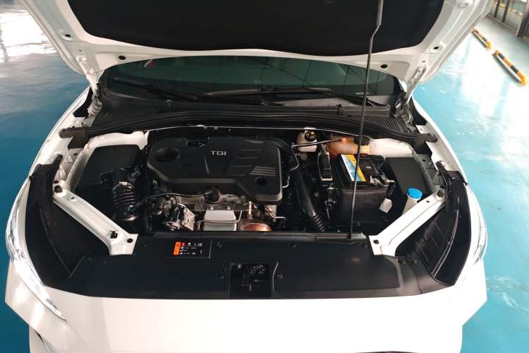 Used MG 5 2021 300TGI DCT Elegant Luxury Edition Engine Bay