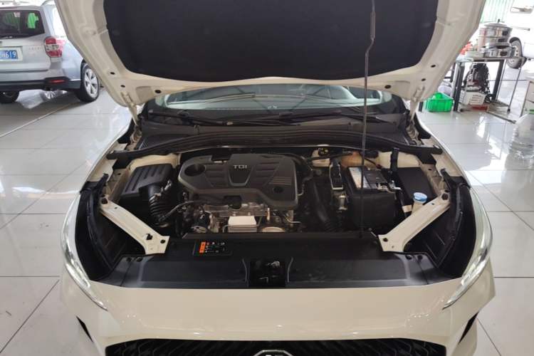 Used MG 5 2021 300TGI DCT Elegant & Trendy Edition Engine Bay
