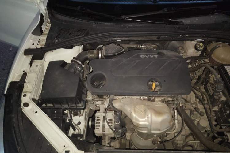 Used MG 5 2021 180 DVVT CVT Youth Luxury Edition Engine Bay Right