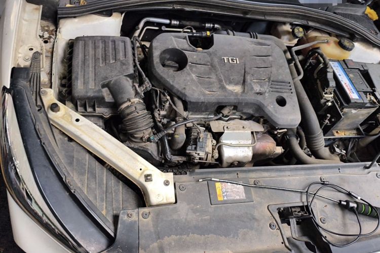 Used MG 5 2021 300TGI DCT Elegant Luxury Edition Engine Bay Right