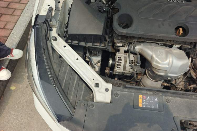 Used MG 5 2021 180 DVVT CVT Youth Luxury Edition Engine Bay Right