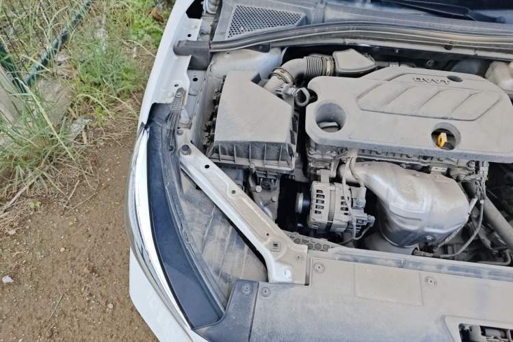 Used MG 5 2021 Revised Version 180 DVVT CVT Youth Luxury Edition Engine Bay Right