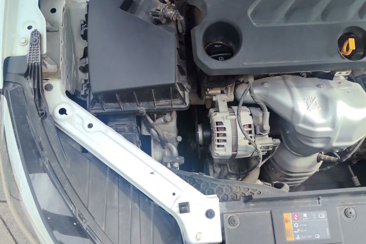 Used MG 5 2021 180 DVVT CVT Youth Luxury Edition Engine Bay Right
