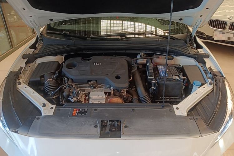 Used MG 5 2021 Revised 300TGI DCT Qingshè Luxurious Enjoyment Edition Engine Bay