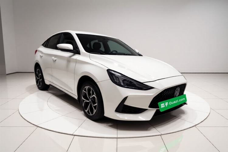 Used MG 5 2021 180 DVVT Manual Youth Luxury Edition Exterior 2