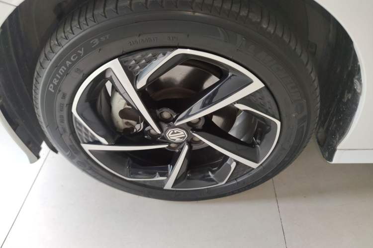 Used MG 5 2021 Revised 300TGI DCT Qingshè Luxurious Enjoyment Edition Exterior 4
