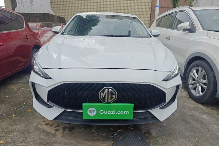 Used MG 5 2021 180 DVVT CVT Youth Luxury Edition Front