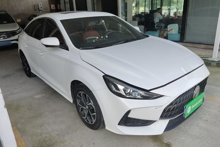 Used MG 5 2021 180 DVVT CVT Youth Luxury Edition Front Right 45 Deg