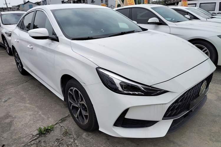 Used MG 5 2021 180 DVVT Manual Youth Luxury Edition Front Right 45 Deg