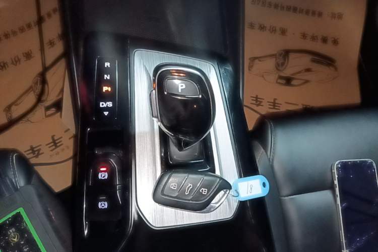 Used MG 5 2021 Revised 300TGI DCT Elegant Luxury Flagship Edition Gear Lever
