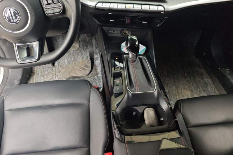 Used MG 5 2021 Revised Version 180 DVVT CVT Youth Luxury Edition Gear Lever