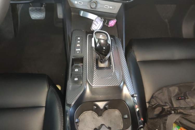 Used MG 5 2021 300TGI DCT Elegant & Trendy Edition Gear Lever