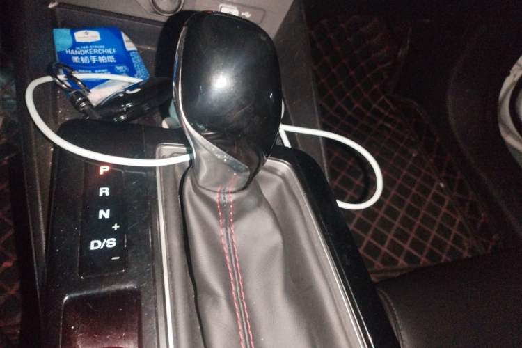 Used MG 5 2021 180 DVVT CVT Youth Luxury Edition Gear Lever
