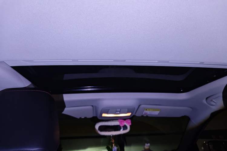 Used MG 5 2021 Revised 300TGI DCT Qingshè Luxurious Enjoyment Edition Headliner