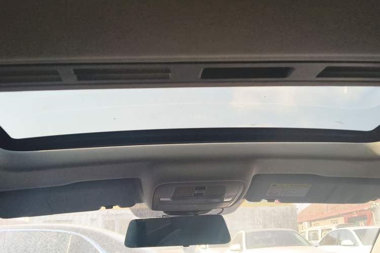 Used MG 5 2021 180 DVVT CVT Youthful Style Edition Headliner