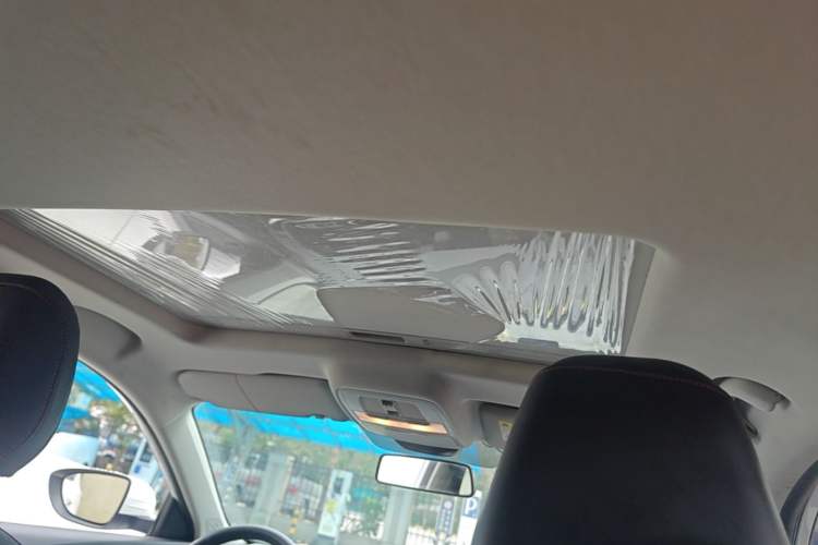 Used MG 5 2021 180 DVVT CVT Youth Luxury Edition Headliner