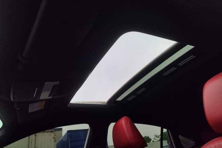 Used MG 5 2021 180 DVVT CVT Youth Luxury Edition Headliner