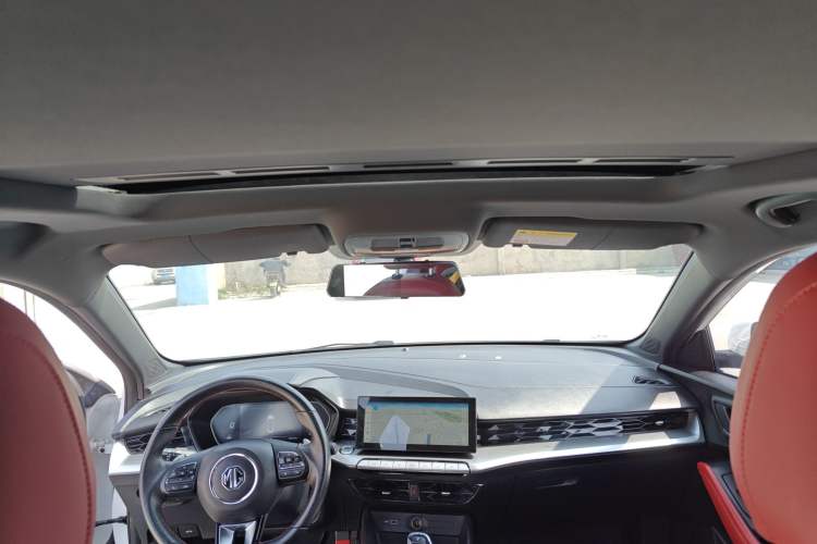 Used MG 5 2021 Revised 300TGI DCT Qingshè Luxurious Enjoyment Edition Headliner
