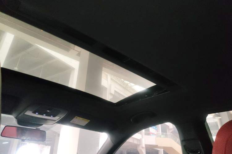 Used MG 5 2021 180 DVVT CVT Youth Luxury Edition Headliner