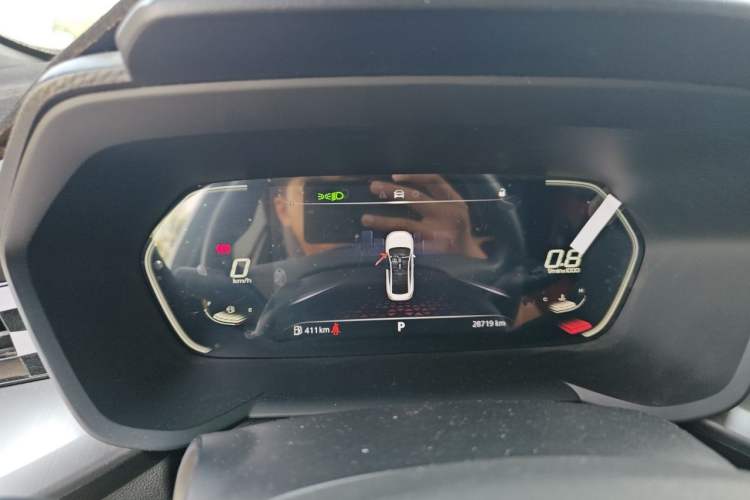 Used MG 5 2021 Revised Version 180 DVVT CVT Youth Luxury Edition Instrument Cluster