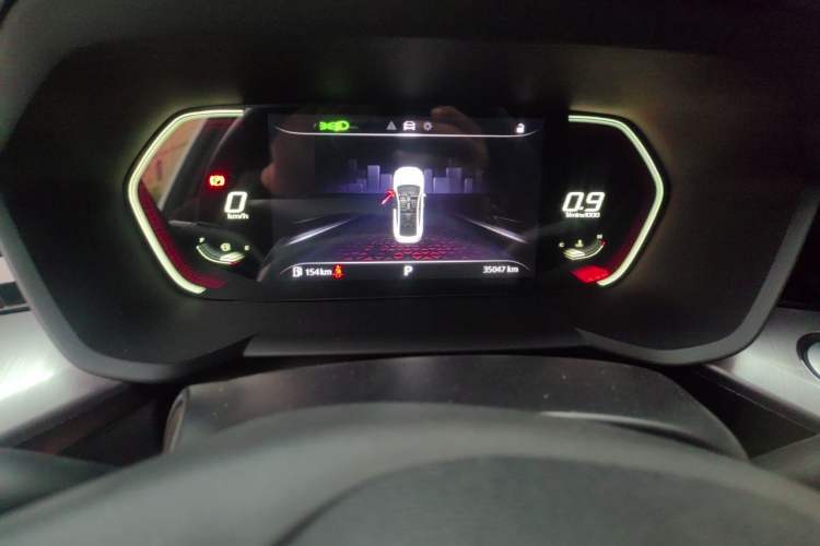 Used MG 5 2021 Revised Version 180 DVVT CVT Youth Luxury Edition Instrument Cluster