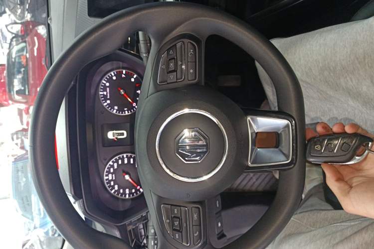 Used MG 5 2021 180 DVVT CVT Youthful Style Edition Interior 1