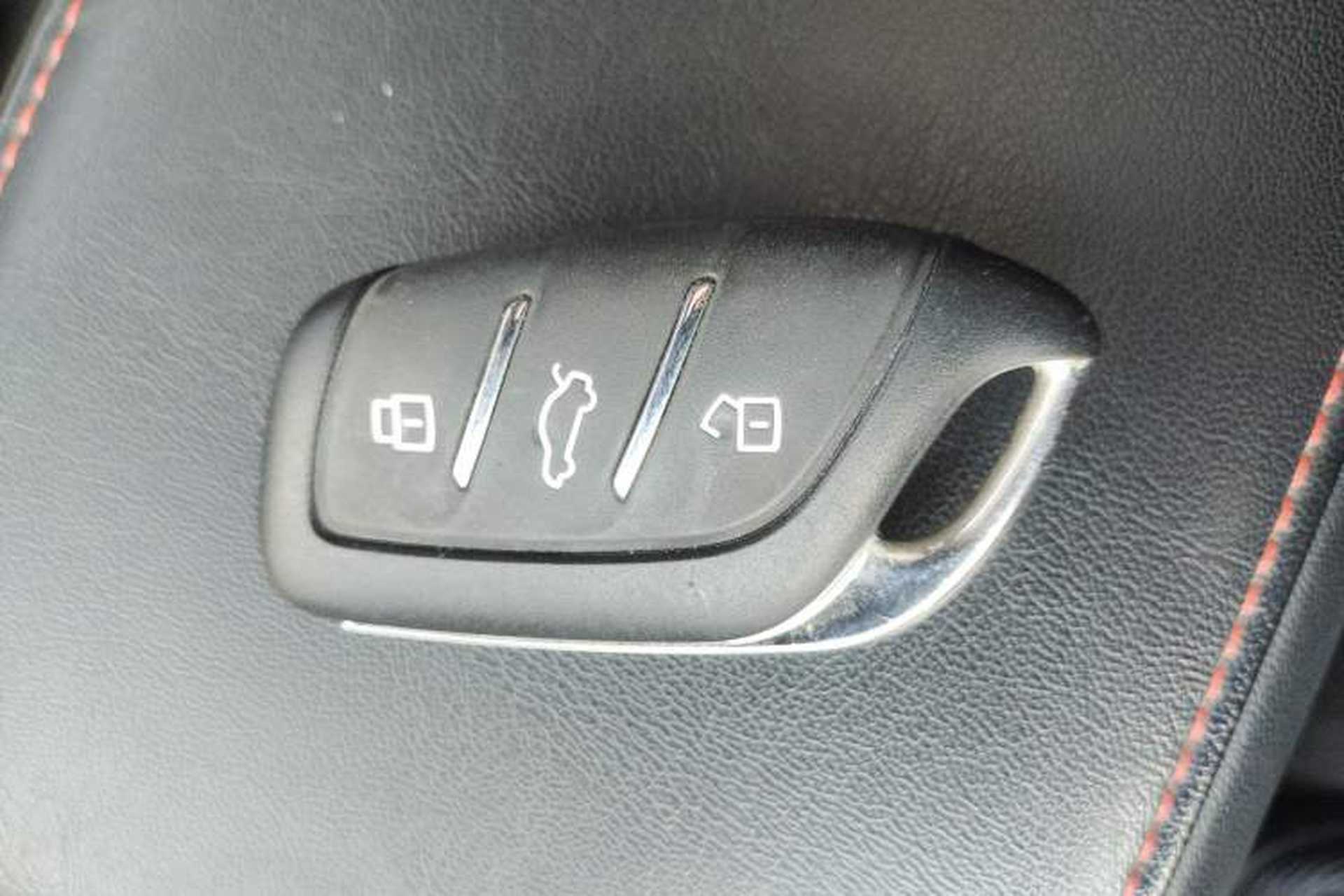 Used MG 5 2021 Revised Version 180 DVVT CVT Youth Luxury Edition Interior 1