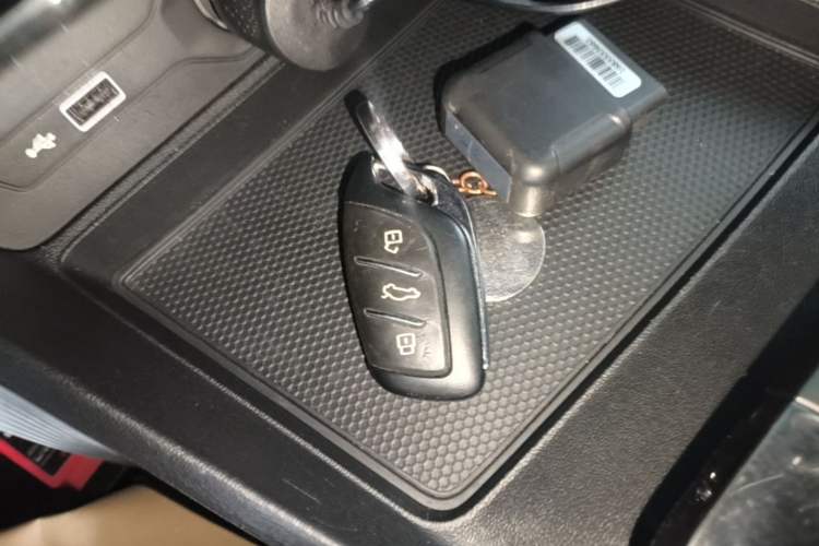 Used MG 5 2021 180 DVVT CVT Youth Luxury Edition Interior 1
