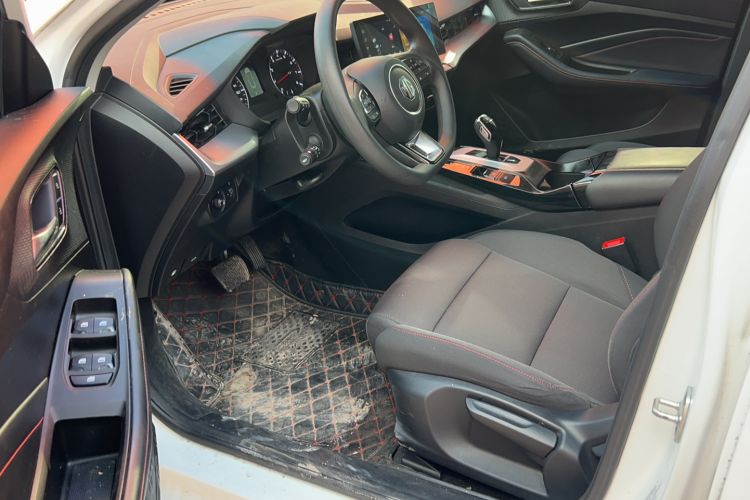 Used MG 5 2021 300TGI DCT Elegant & Trendy Edition Interior 1
