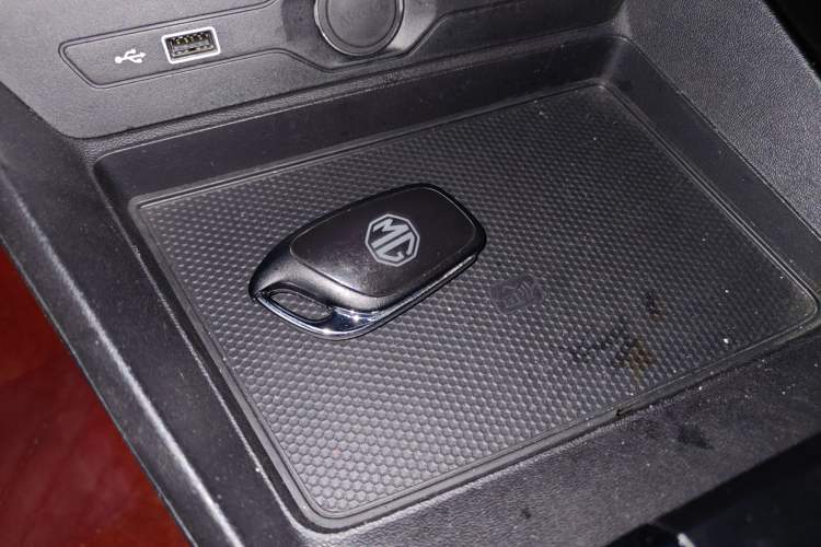 Used MG 5 2021 180 DVVT CVT Youth Luxury Edition Interior 1