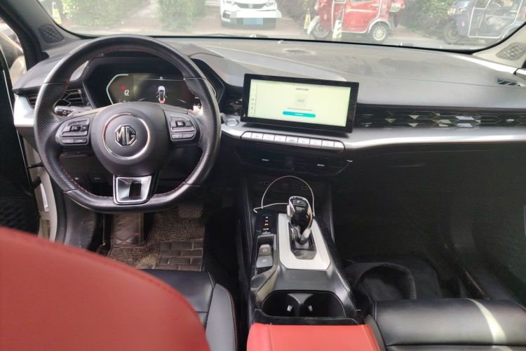 Used MG 5 2021 300TGI DCT Elegant Luxury Edition Interior 2