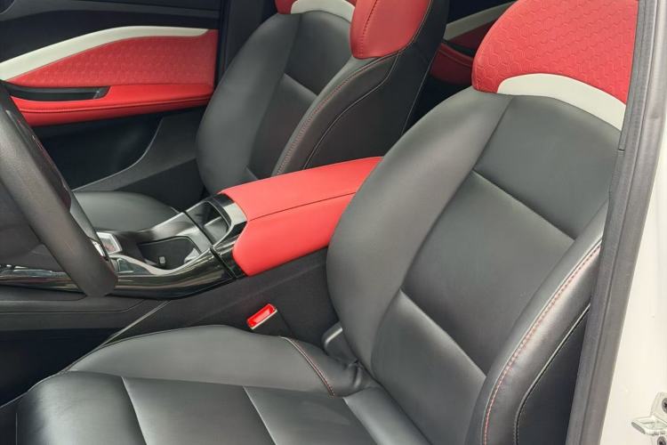 Used MG 5 2021 Revised Version 180 DVVT CVT Youth Luxury Edition Interior 2