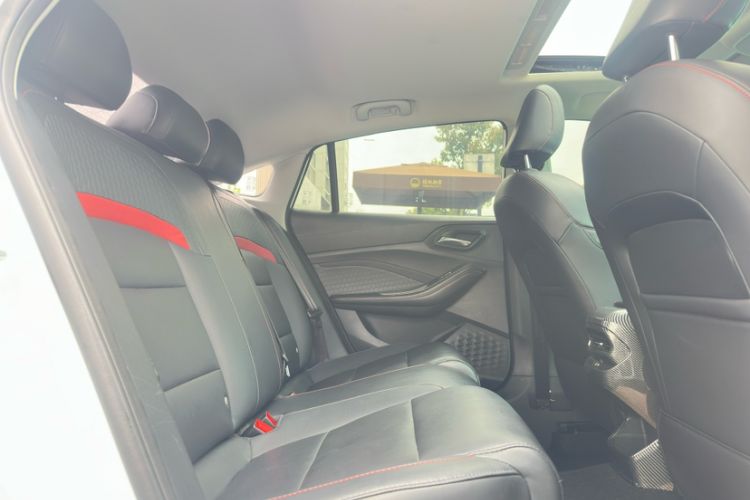 Used MG 5 2021 180 DVVT CVT Youth Luxury Edition Interior 4