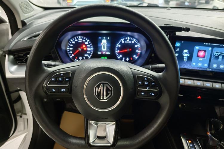 Used MG 5 2021 180 DVVT CVT Youth Luxury Edition Interior 6