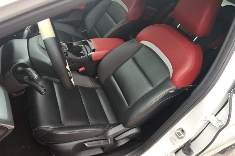 Used MG 5 2021 180 DVVT CVT Youth Luxury Edition Left Front Seat