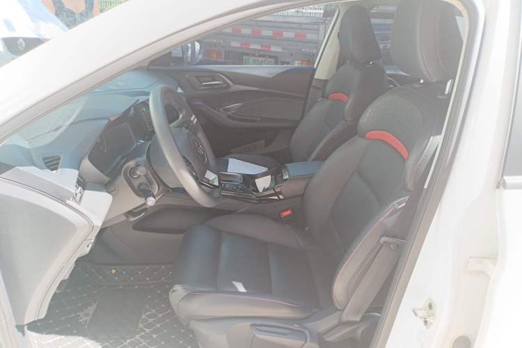 Used MG 5 2021 Revised Version 180 DVVT CVT Youth Luxury Edition Left Front Seat
