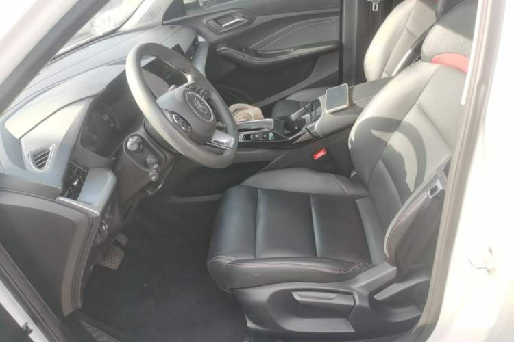 Used MG 5 2021 Revised Version 180 DVVT CVT Youth Luxury Edition Left Front Seat