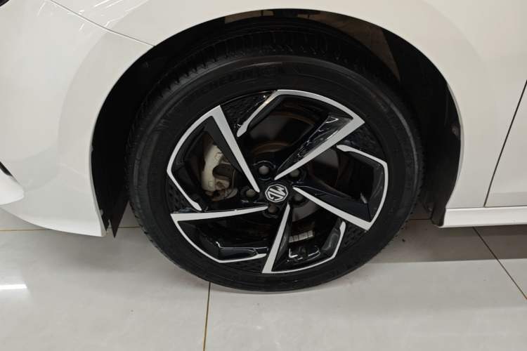 Used MG 5 2021 300TGI DCT Elegant Luxury Edition Left Front Wheel Hub