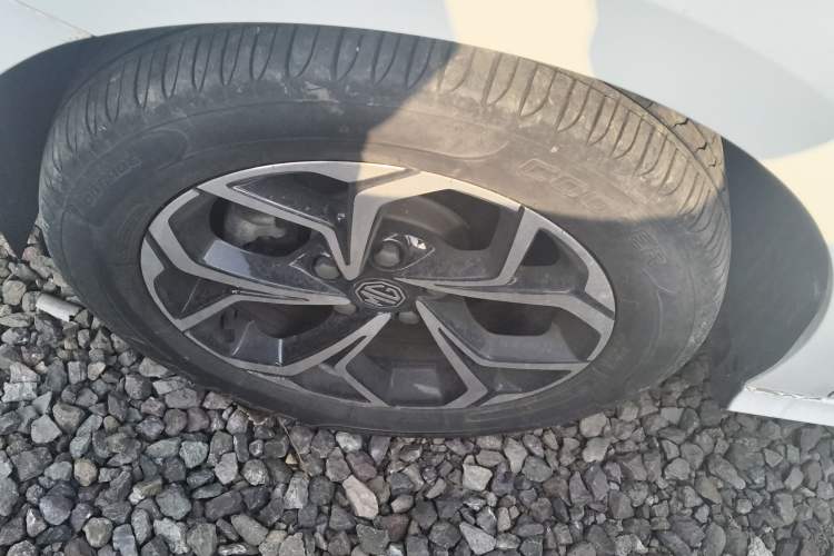 Used MG 5 2021 180 DVVT CVT Youthful Style Edition Left Front Wheel Hub