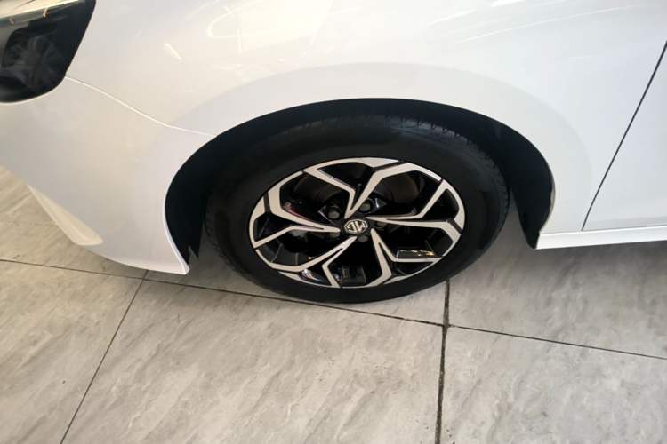 Used MG 5 2021 180 DVVT CVT Youth Luxury Edition Left Front Wheel Hub