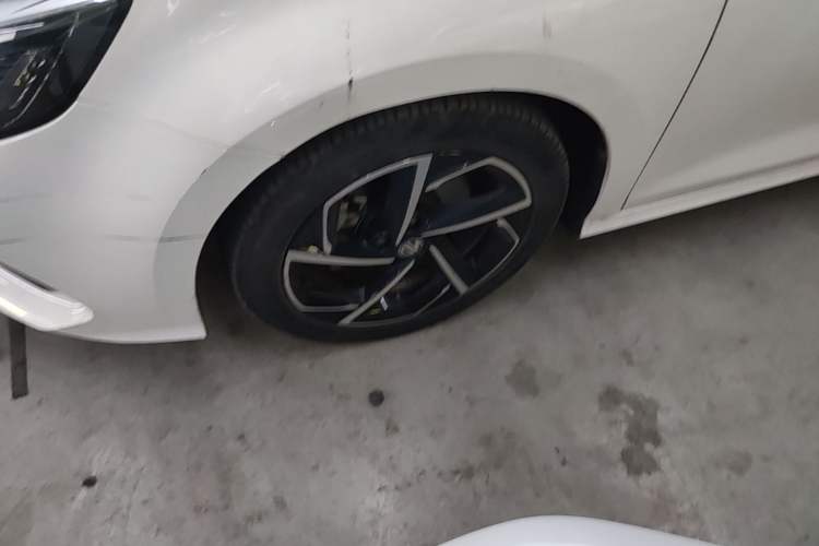 Used MG 5 2021 300TGI DCT Luxury Flagship Edition Left Front Wheel Hub