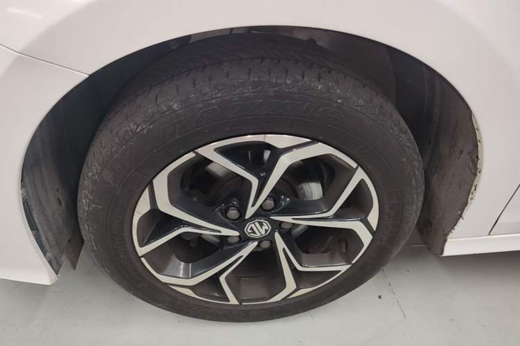 Used MG 5 2021 180 DVVT Manual Youth Luxury Edition Left Front Wheel Hub