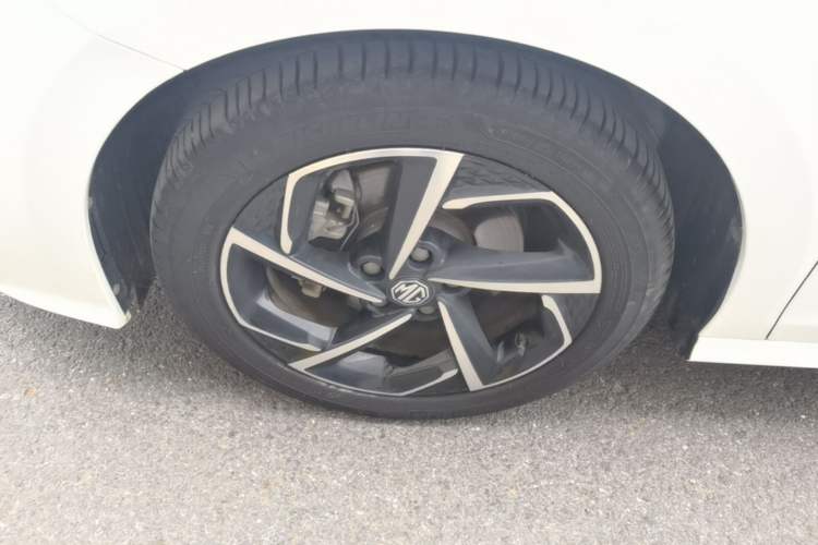 Used MG 5 2021 Revised 300TGI DCT Elegant Luxury Flagship Edition Left Front Wheel Hub