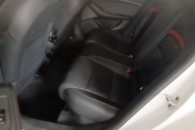 Used MG 5 2021 Revised 300TGI DCT Qingshè Luxurious Enjoyment Edition Left Rear Seat