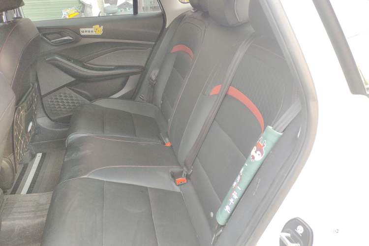 Used MG 5 2021 Revised Version 180 DVVT CVT Youth Luxury Edition Left Rear Seat