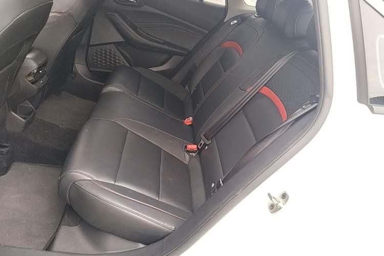 Used MG 5 2021 180 DVVT CVT Youth Luxury Edition Left Rear Seat