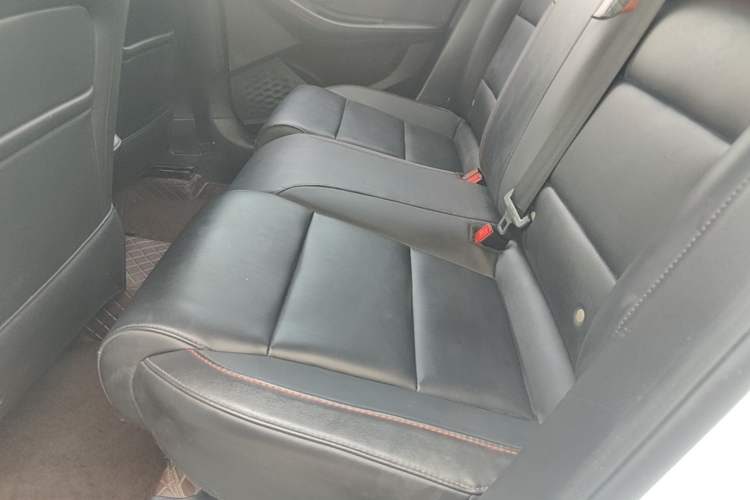 Used MG 5 2021 180 DVVT CVT Youthful Style Edition Left Rear Seat